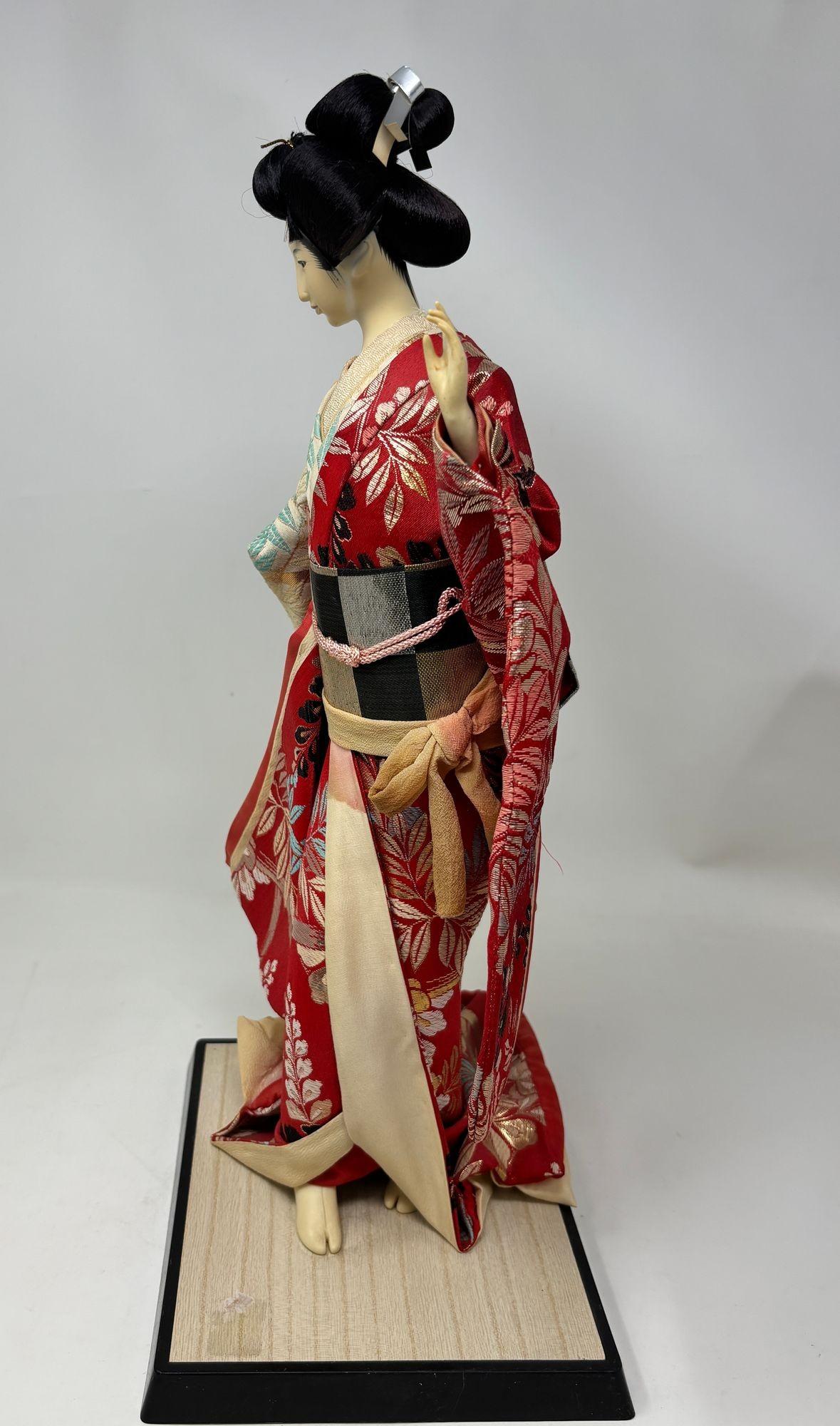 Asiatische Geisha Japanische Figur, Sammlerstück-Puppe, 1950er Jahre, Vintage im Angebot 2