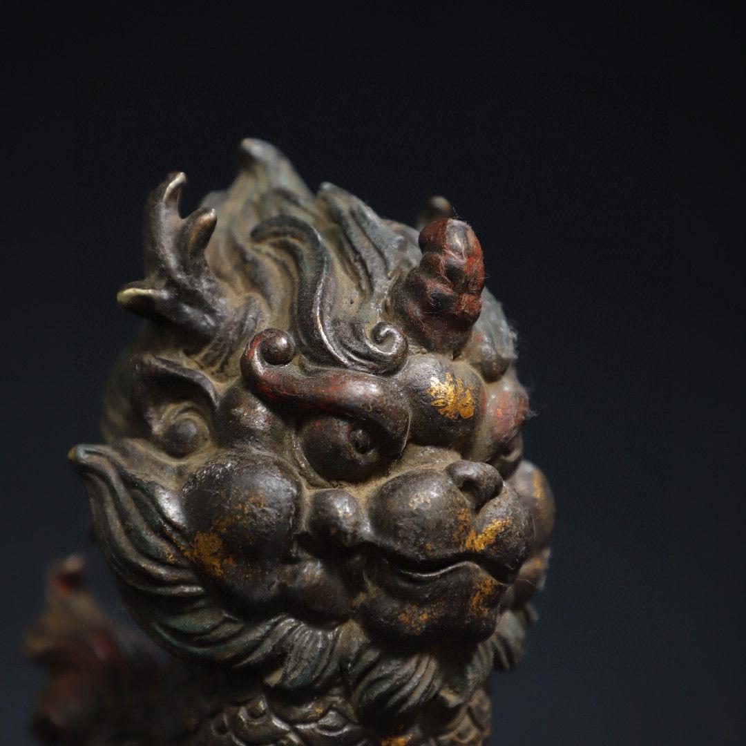 Vintage Asian Gilt Bronze Auspicious Oriental Beast Statue In Fair Condition For Sale In 景德镇市, CN
