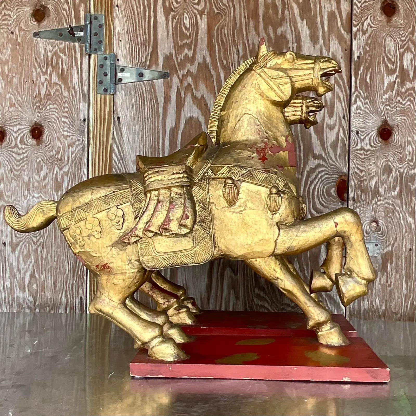 Vintage Asian vergoldet geschnitzt hölzernen Kaiser Pferde - ein Paar im Angebot 6
