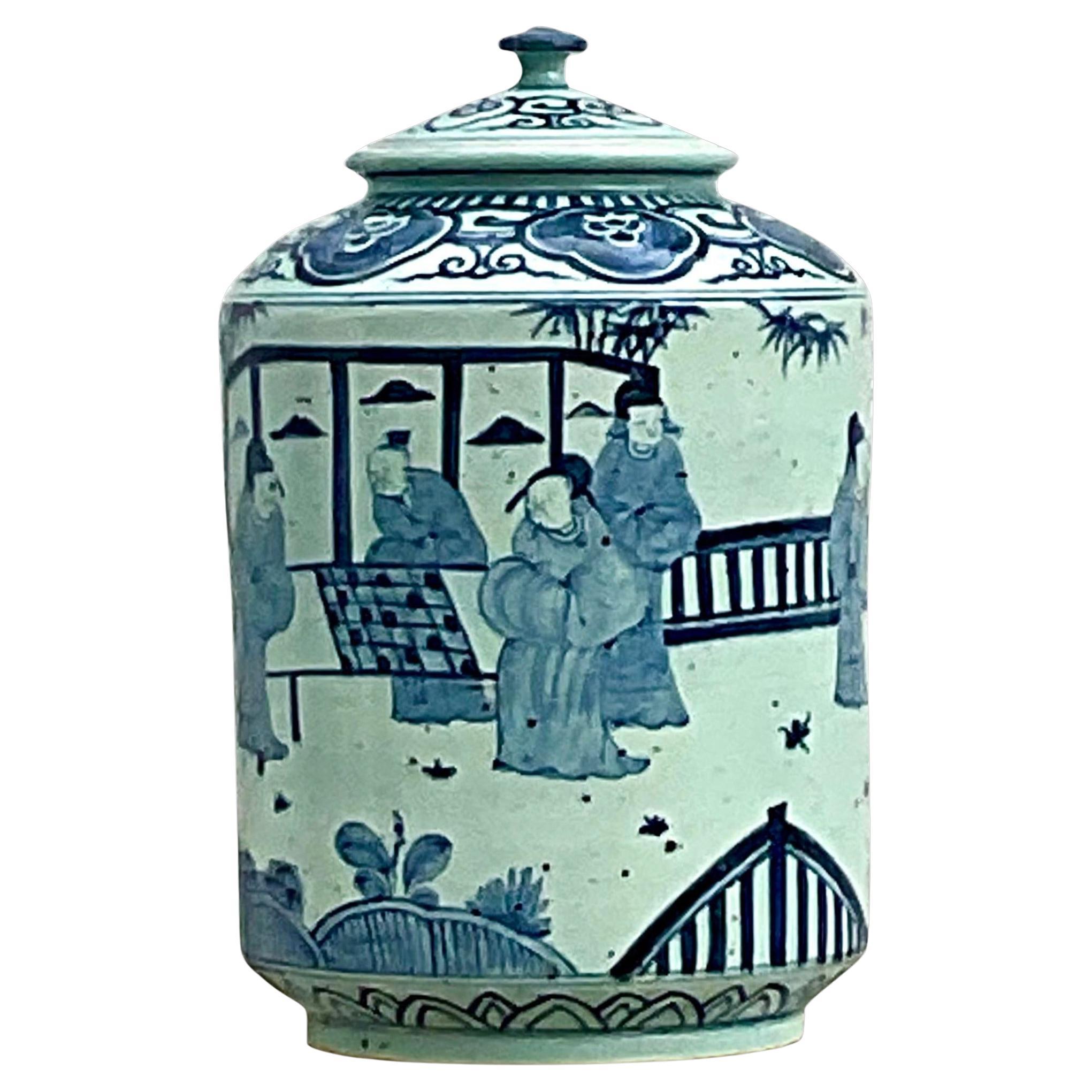 Asiatische glasierte Keramik-Urne mit blauem und weißem Deckel im Vintage-Stil
