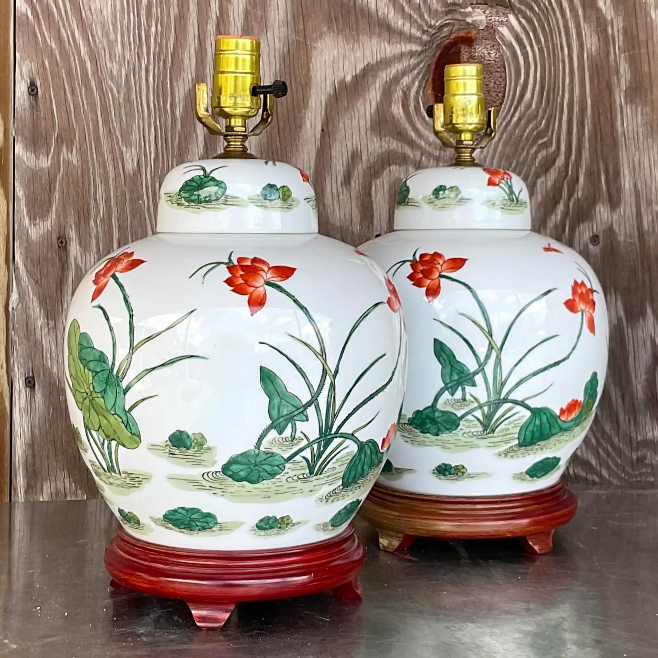Asiatische glasierte Vintage-Keramik- Ingwerglas-Lampen aus Keramik – ein Paar (amerikanisch) im Angebot