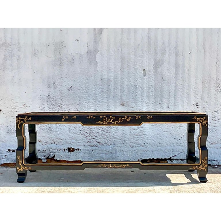 Vintage Asian Hand Painted Chinoiserie Ming Coffee Table For Sale at