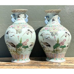 Vintage Asian Hand bemalt Kranich Urnen - ein Paar