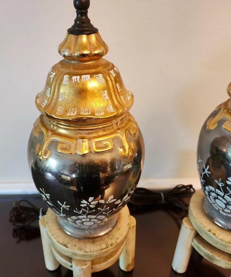 Pareja de lámparas de mesa asiáticas vintage Colibrí en venta 4