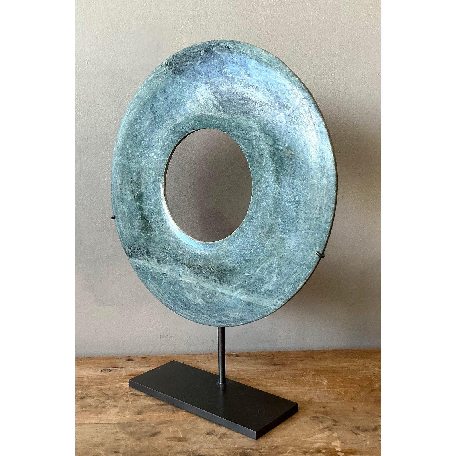 Minimalismo Disco di pietra di giada asiatica vintage in vendita