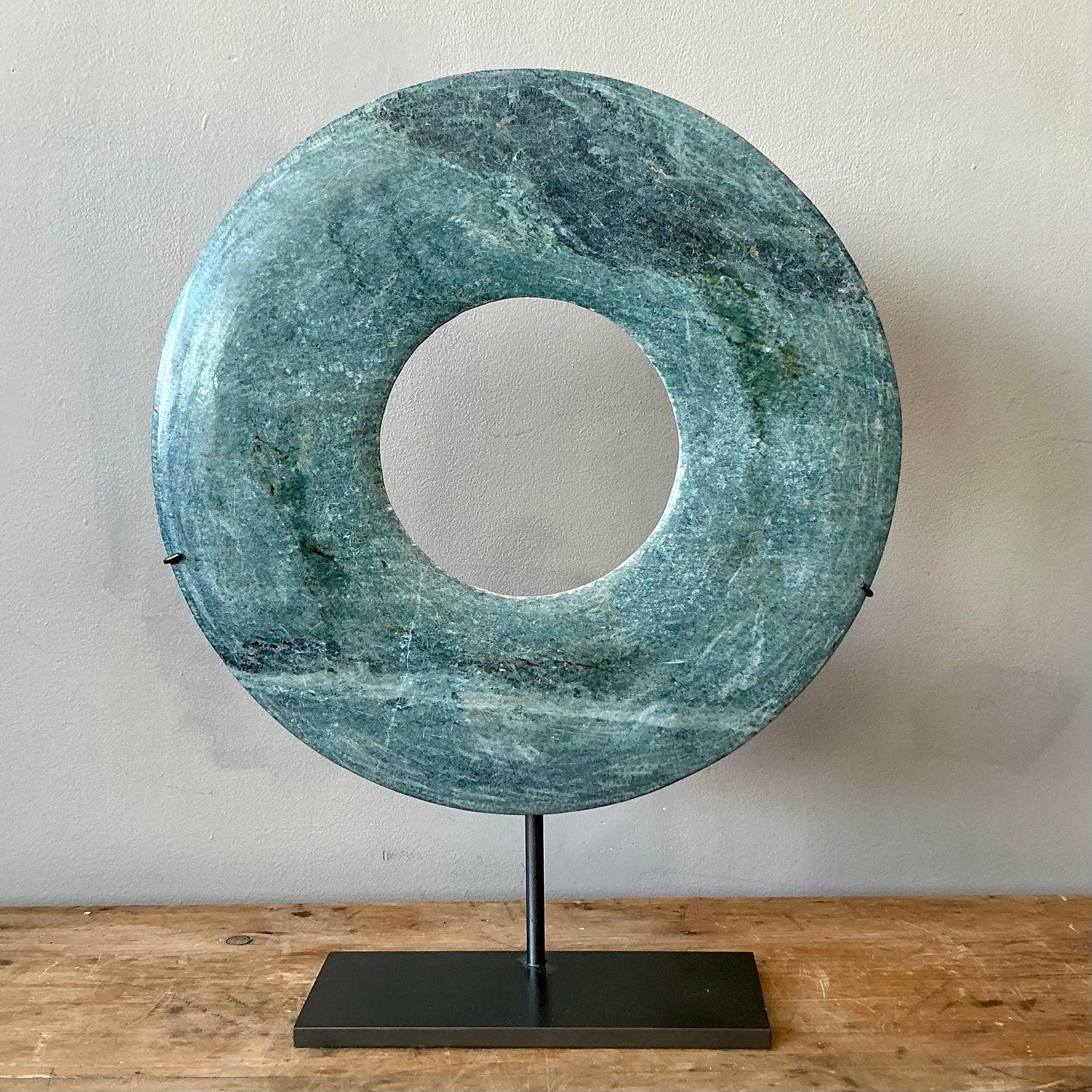 XX secolo Disco di pietra di giada asiatica vintage in vendita