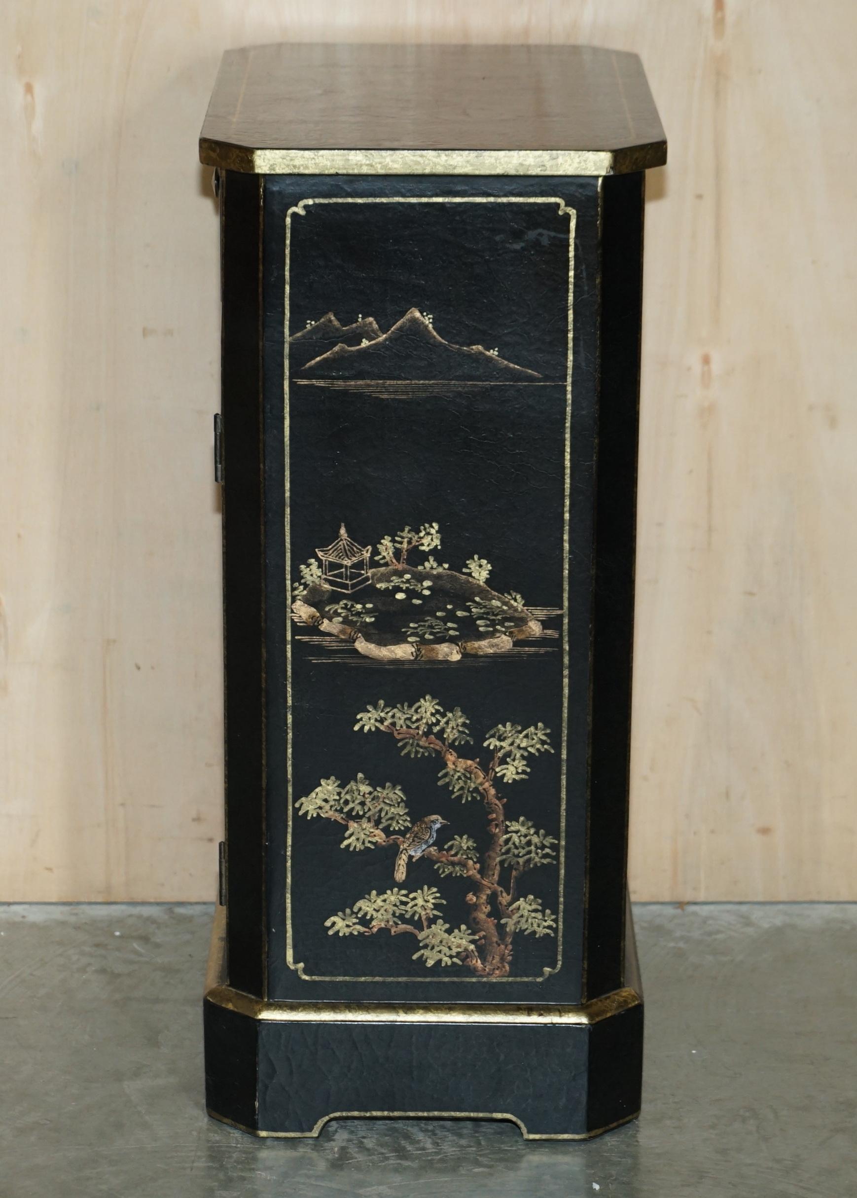 VINTAGE ASIAN JAPANNED CHINESE CHINOISERIE EBONISED LACQUERED SiDE CABINET TABLE 10