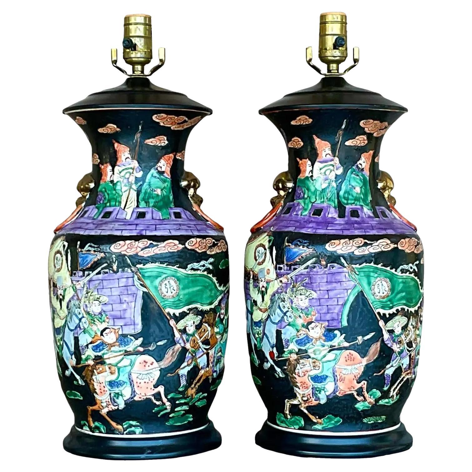 Paire de lampes asiatiques vintage en céramique chinoiseries de couleur bijou