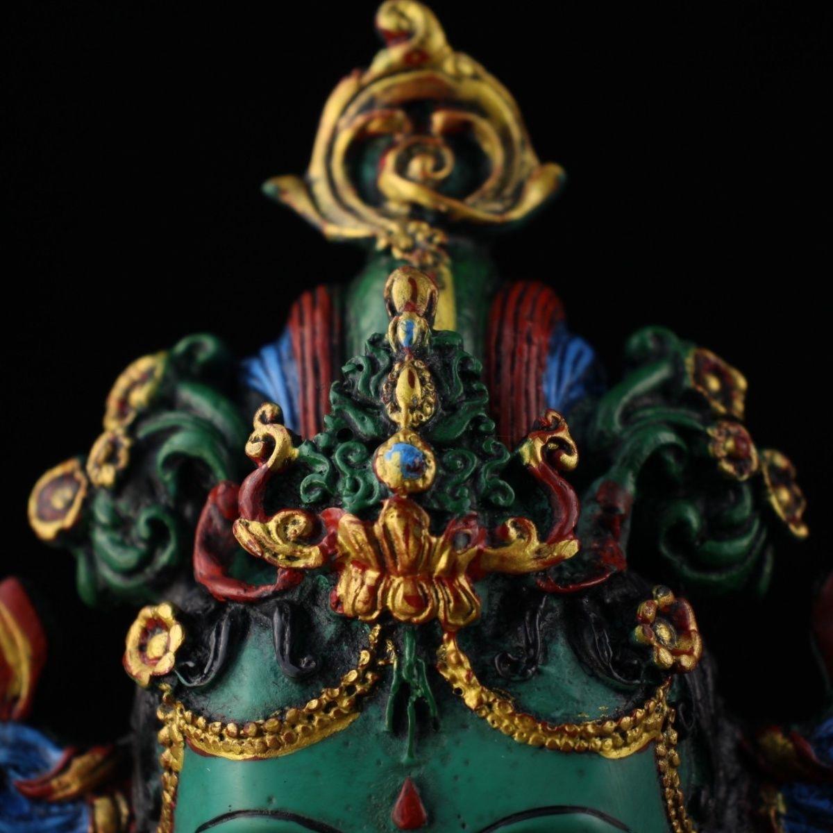 XIX secolo Maschera di tara asiatica d'epoca dipinta a colori in Greene & Greene in vendita