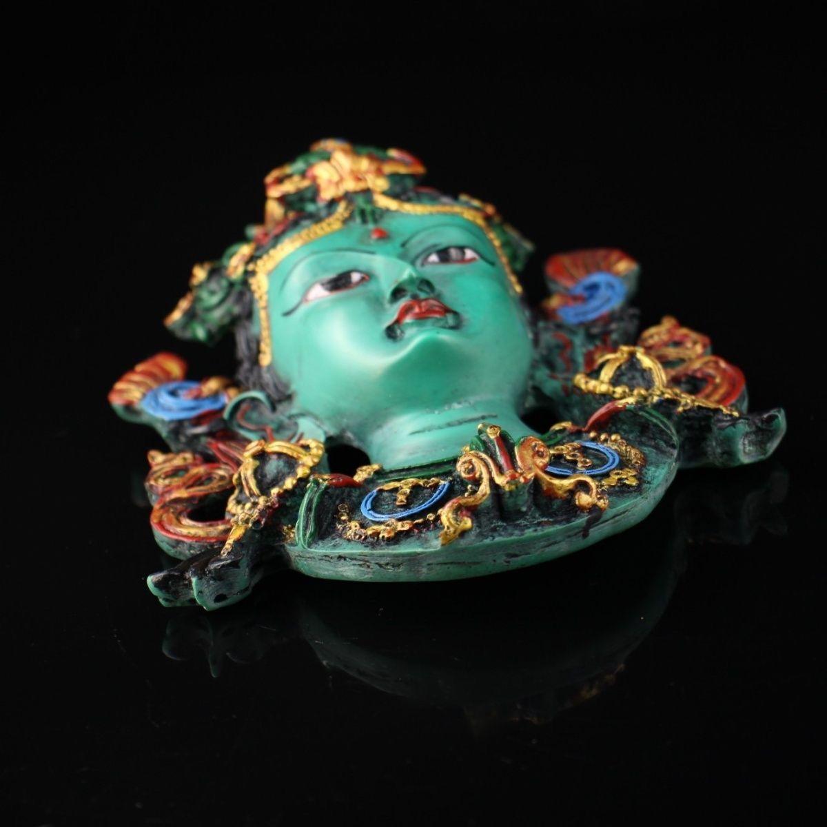 Maschera di tara asiatica d'epoca dipinta a colori in Greene & Greene in vendita 1