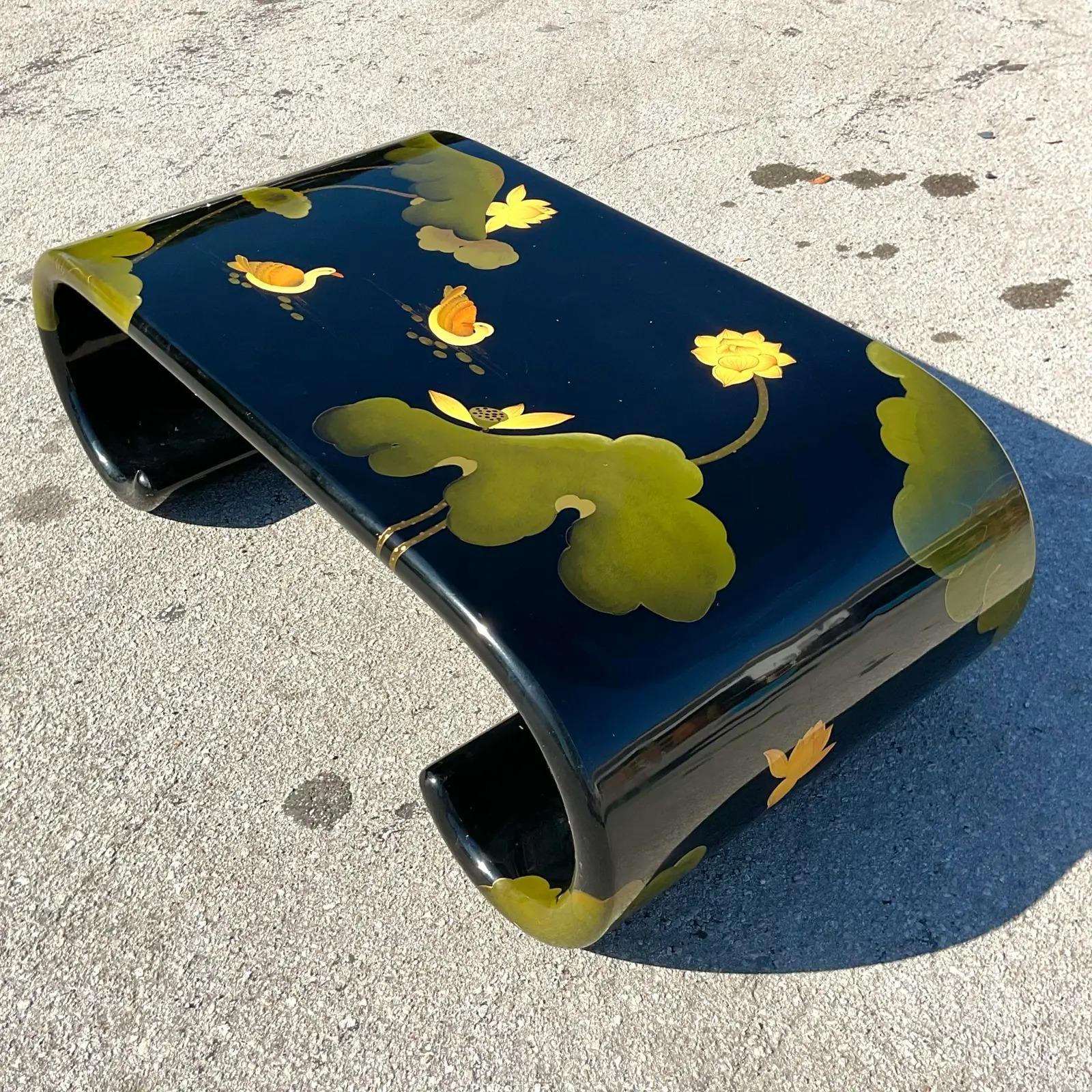 Vintage Asian Lacquered Chinoiserie Scroll Coffee Table In Good Condition In west palm beach, FL