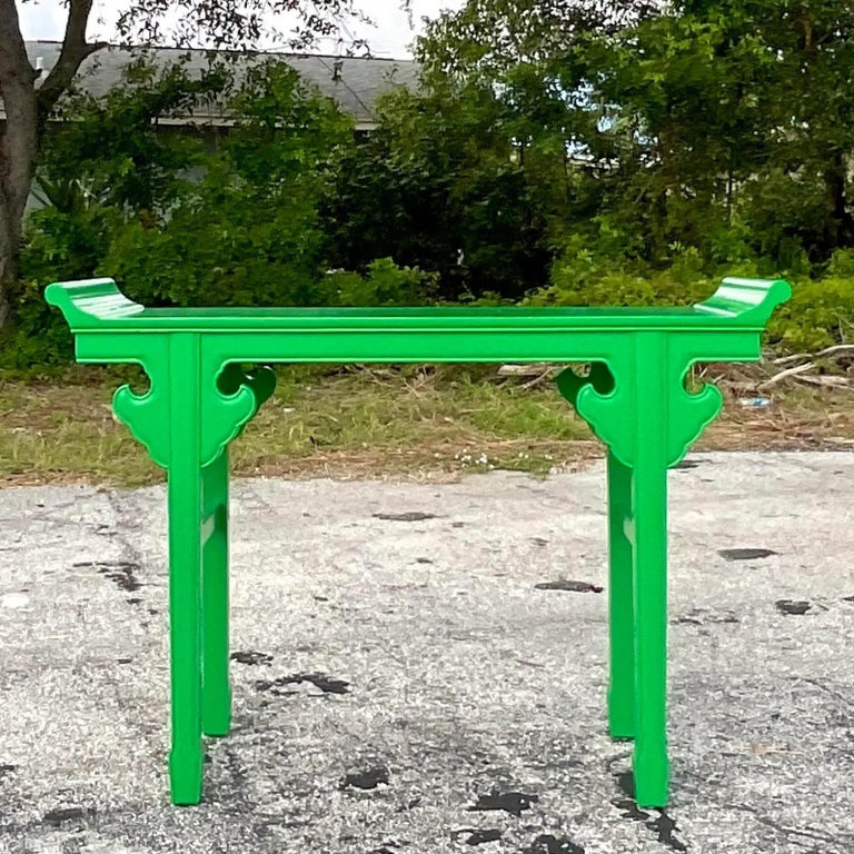 Vintage Asian Lacquered Pagoda Console Table For Sale at 1stDibs