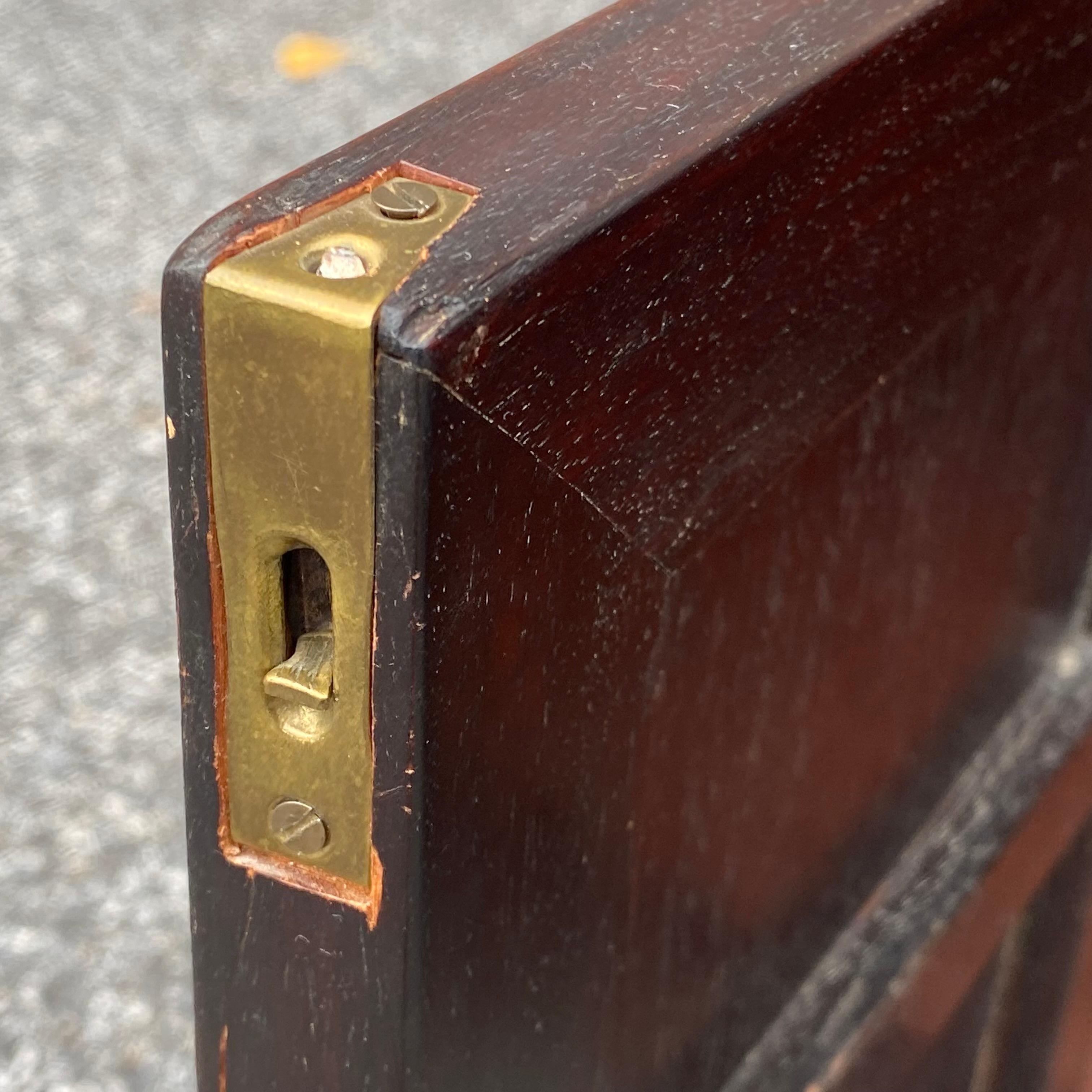 Vintage Asian Modern Ming Solid Rosewood Low Credenza from Hong Kong For Sale 3