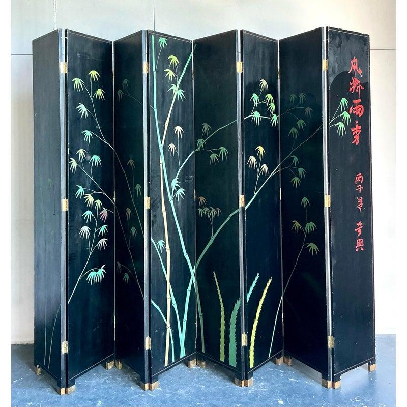 Cinese Paravento asiatico monumentale a 8 pannelli Coromandel d'epoca in vendita