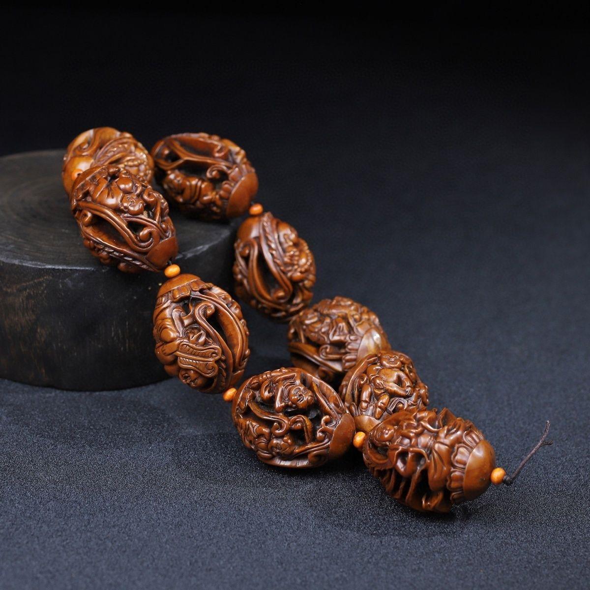 Vintage Asian Oliver Nut Carving Child Maitreya Buddha Beads Bracelet8 For Sale 3