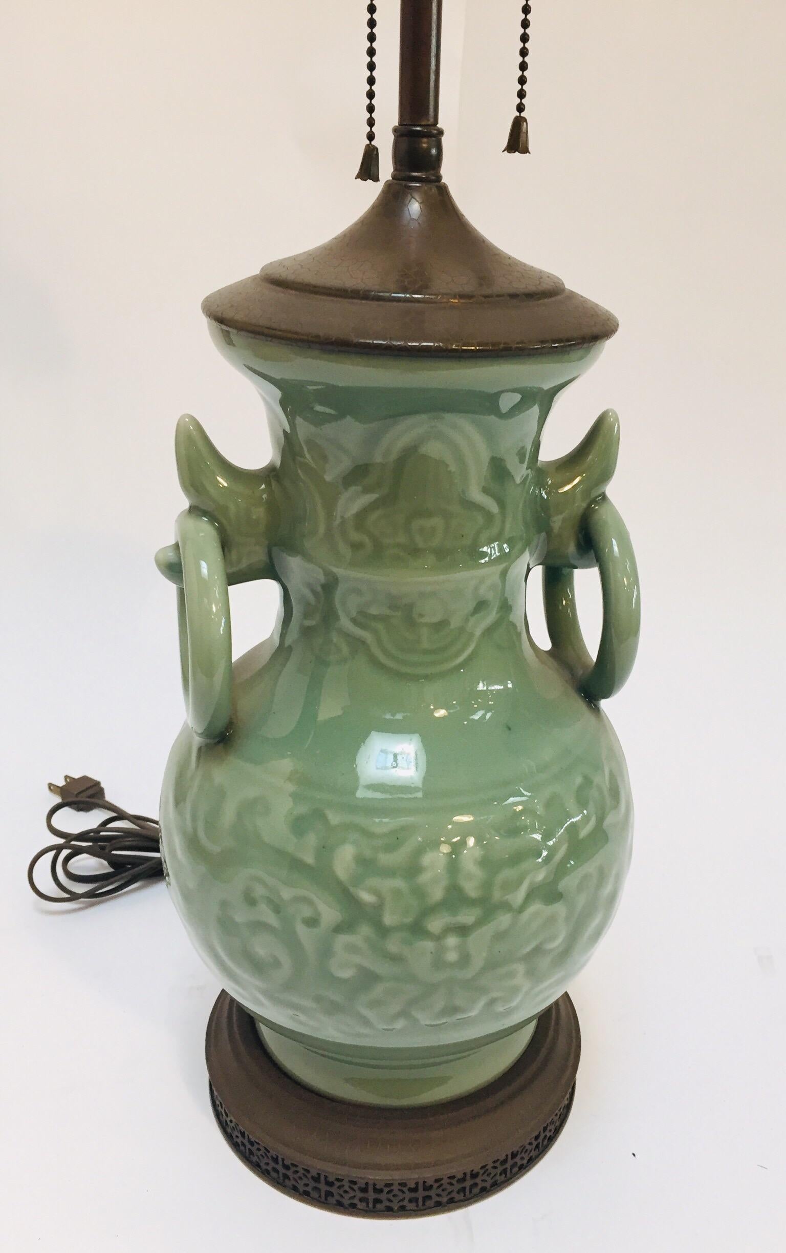 Vintage Asian Oriental Chinese Glazed Green Jade Vase Porcelain Lamp 1