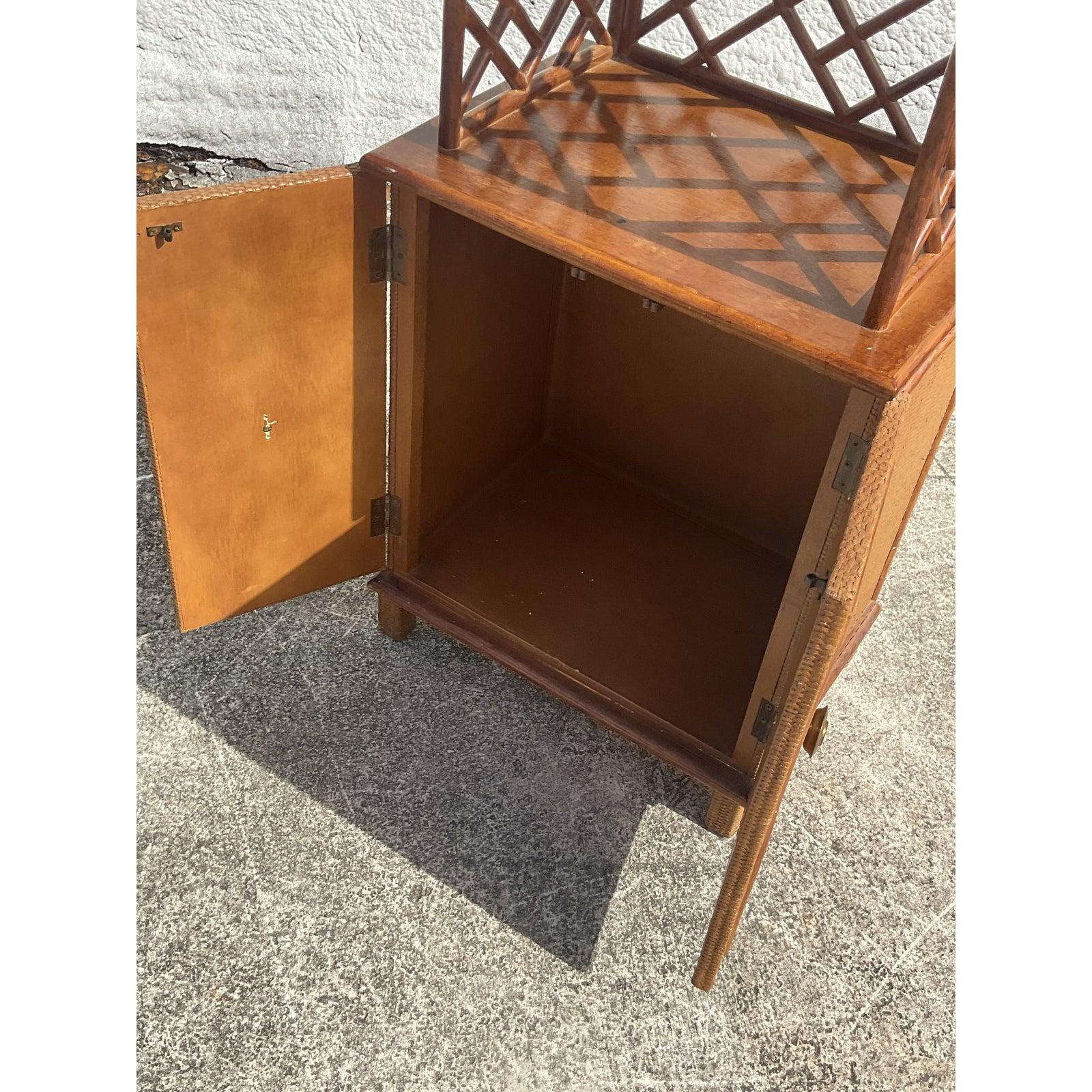 Vintage Asian Pagoda Etagere 3