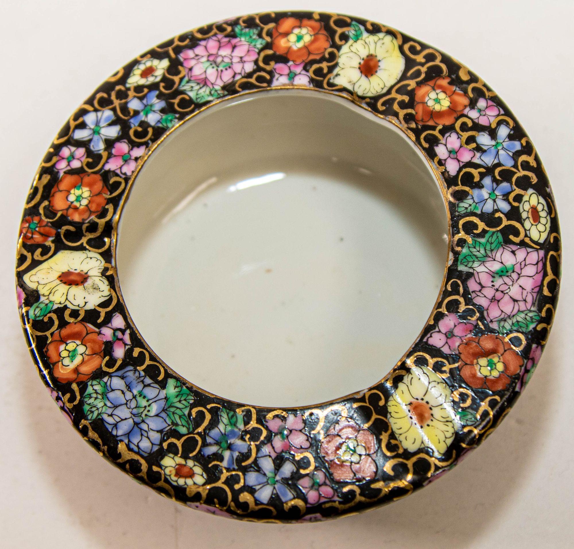 Chinese Vintage Asian Porcelain Hand Painted Black Floral Ashtray China For Sale