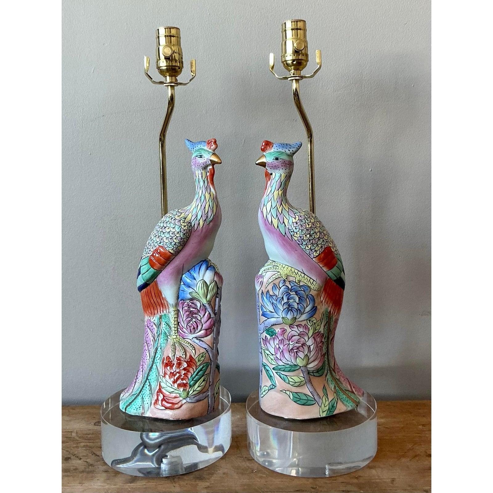 20ième siècle Lampes vintage asiatiques en céramique émaillée Rose Famile Phoenix - Lot de 2 en vente