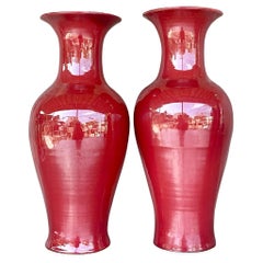 Vases asiatiques vintage en céramique émaillée Sang de Bœuf - une paire