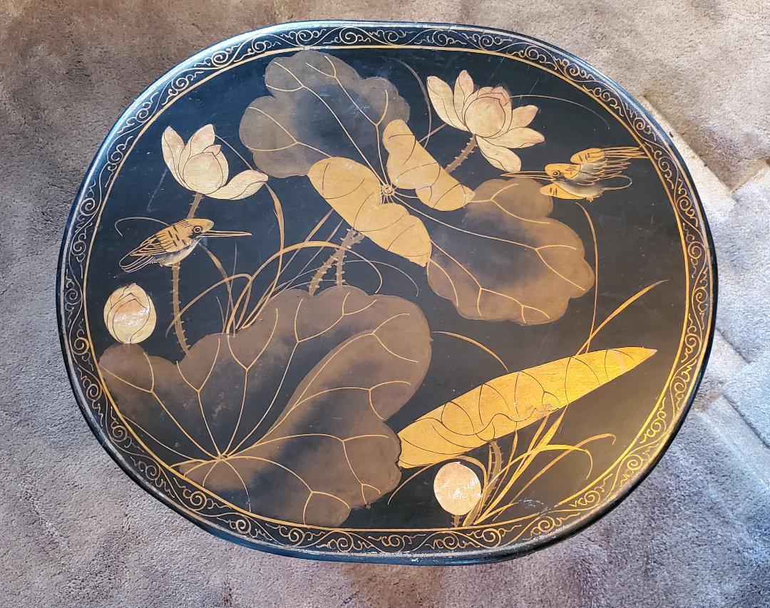 Vintage Asian Side Table With Glass Top / Decorative Asian Hidden Storage Table In Good Condition For Sale In Monrovia, CA