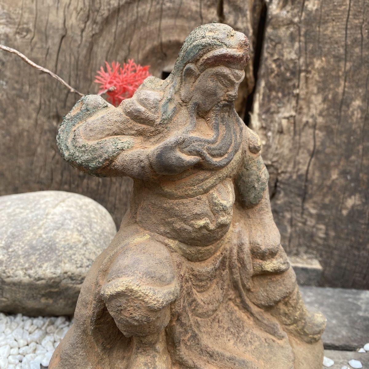 Vintage Asian Stone Carving General Guan Yu Statue For Sale 1