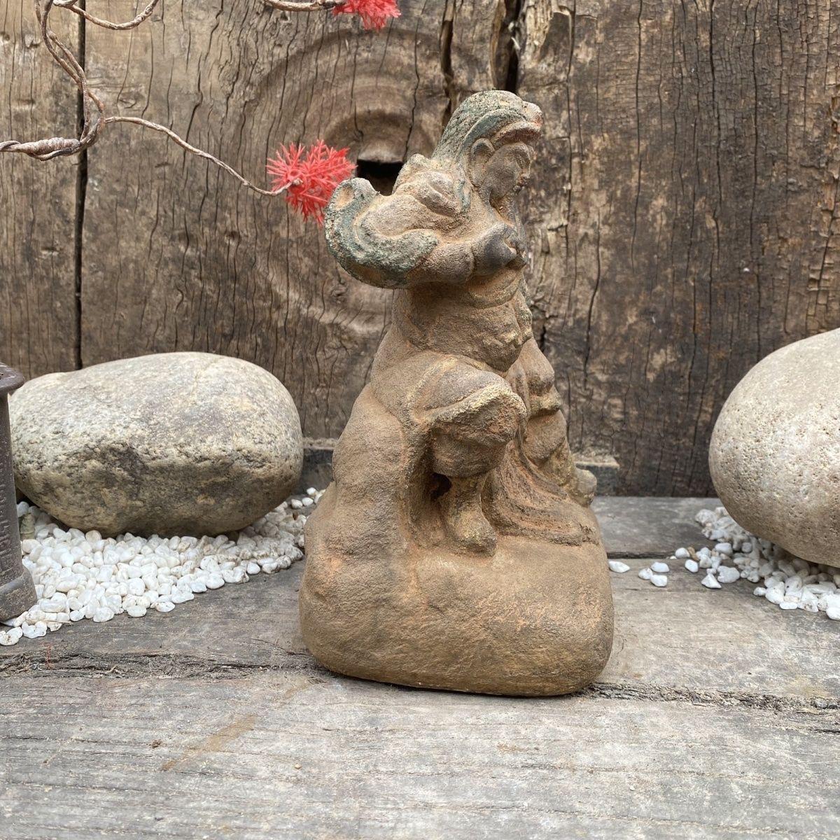 Vintage Asian Stone Carving General Guan Yu Statue For Sale 2