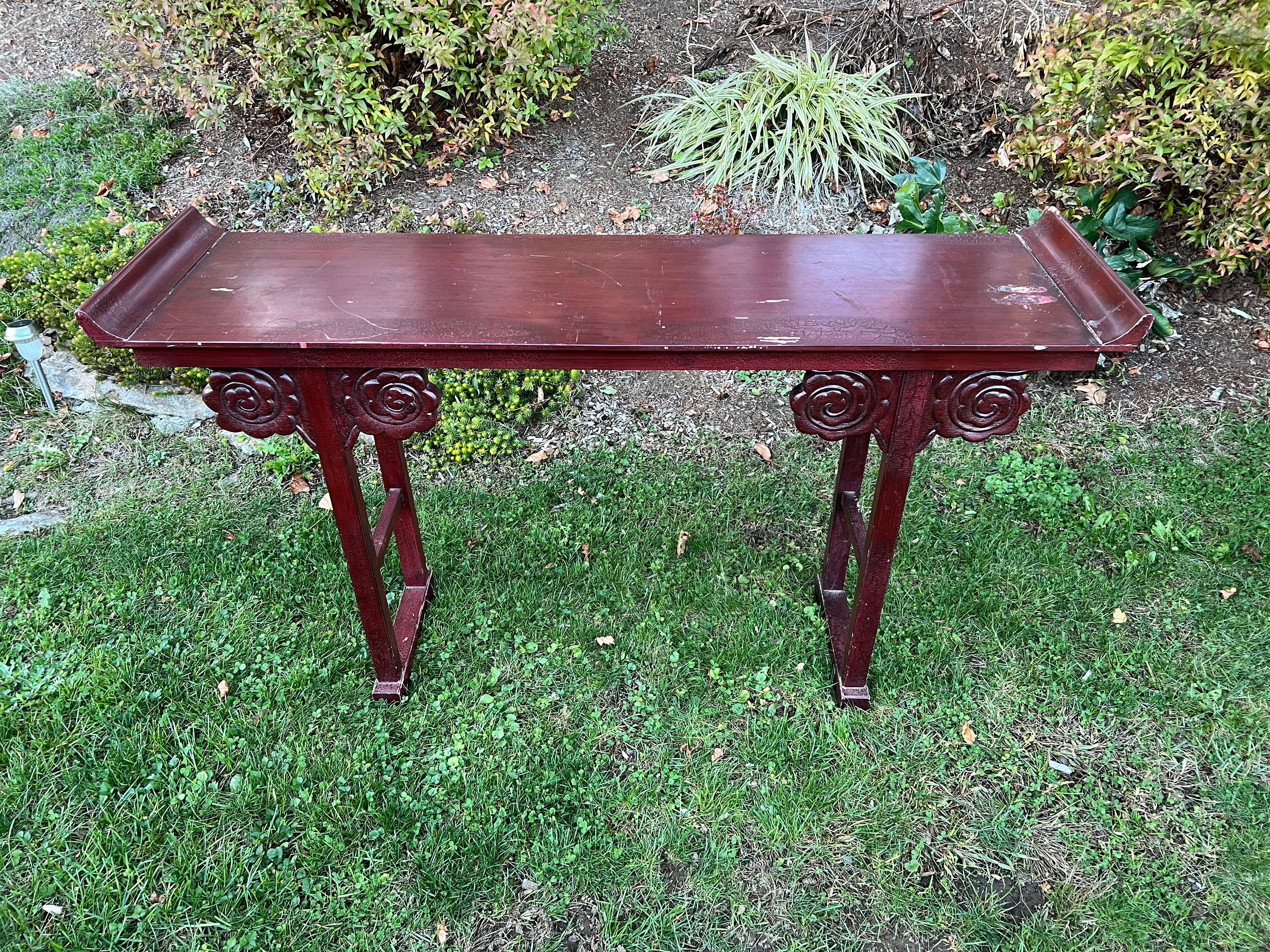 Vintage Asian Style Console Table In Good Condition In Redding, CT
