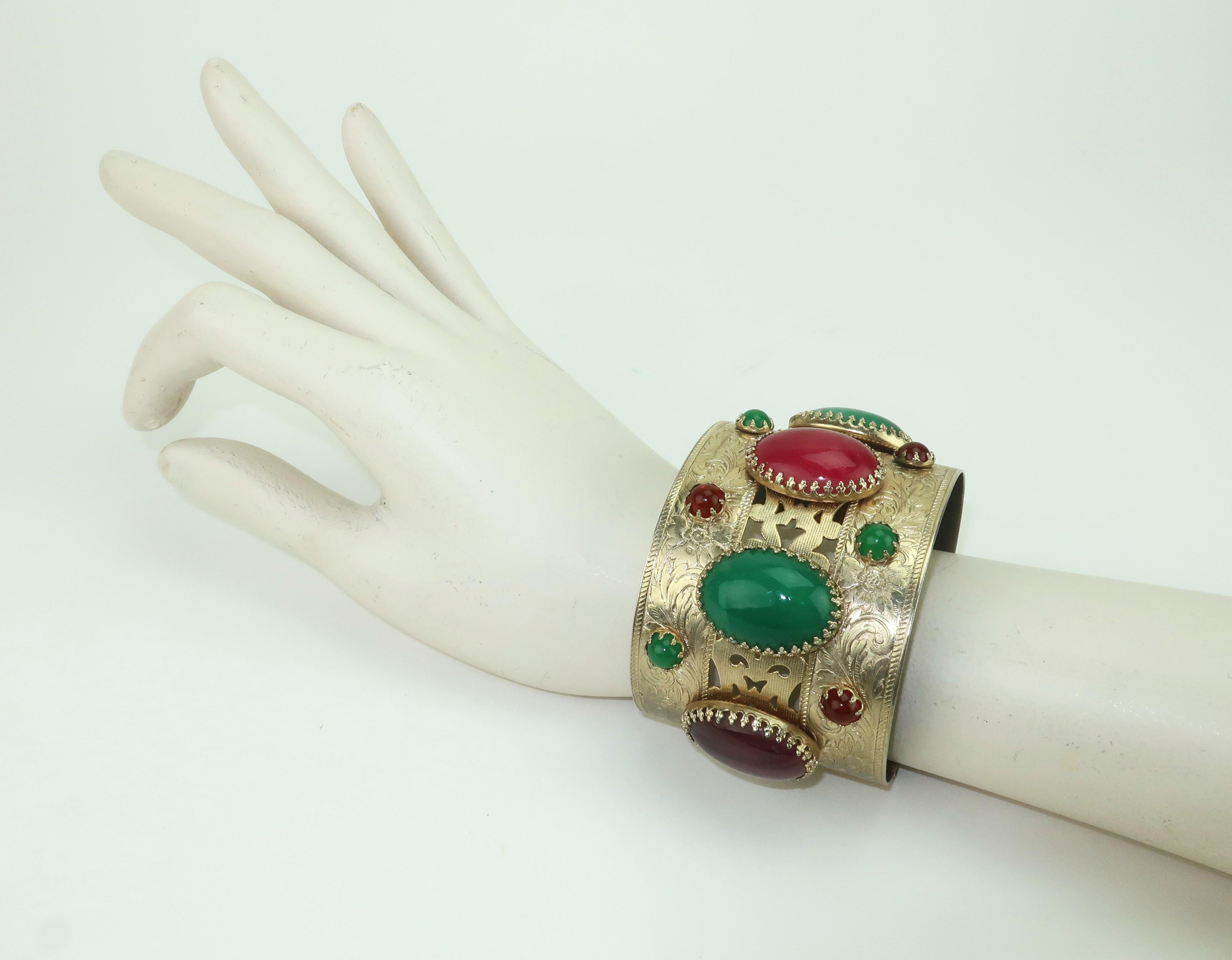 Bracciale vintage con finti cabochon in stile Asian Style in vendita 8