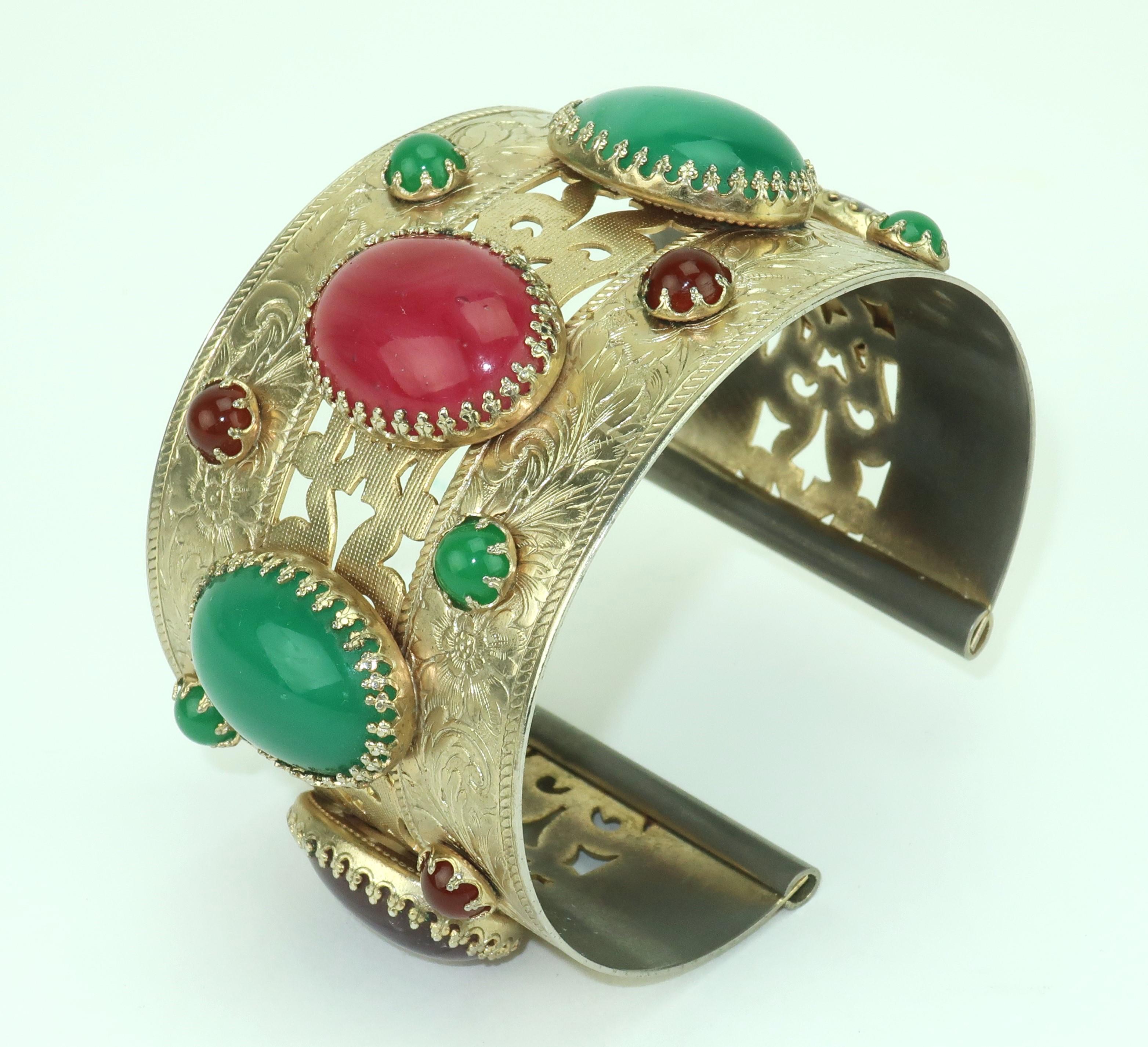 Anglo-indiano Bracciale vintage con finti cabochon in stile Asian Style in vendita