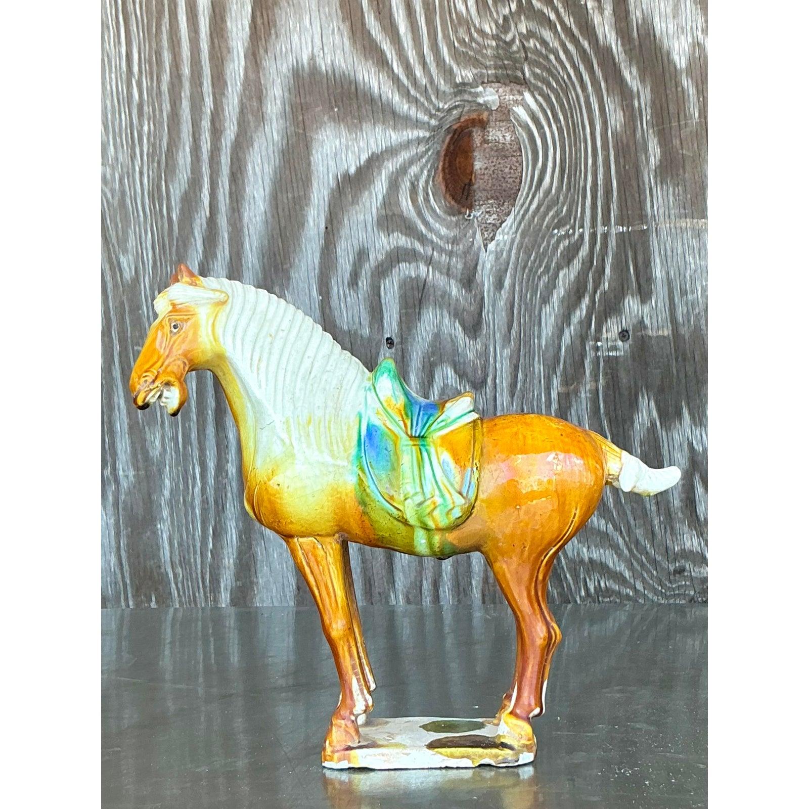 Cavallo da tempio asiatico vintage In condizioni buone in vendita a West Palm Beach, FL