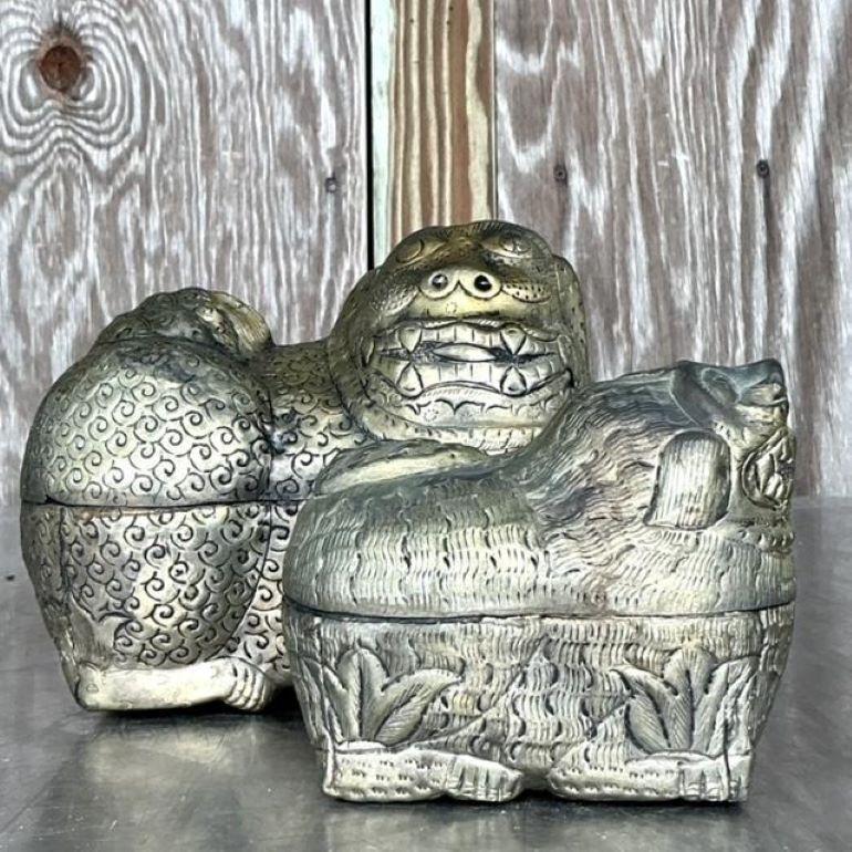 Caja vintage asiática de metal labrado Foo Dog 2