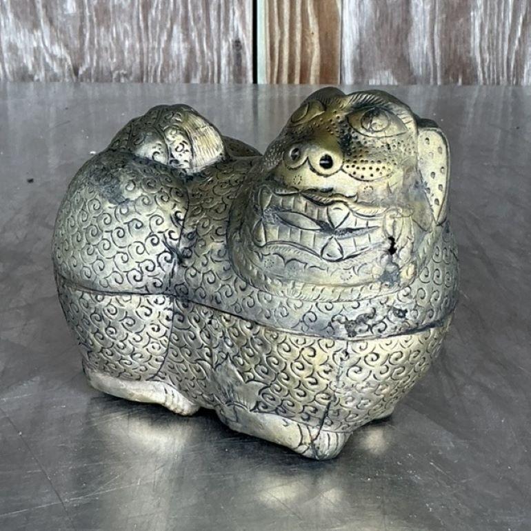 Caja vintage asiática de metal labrado Foo Dog 3