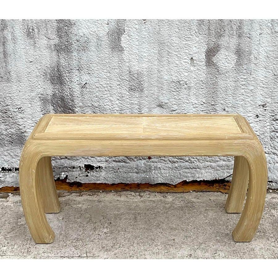 Table console asiatique lavée à la chaux Ming Bon état - En vente à west palm beach, FL