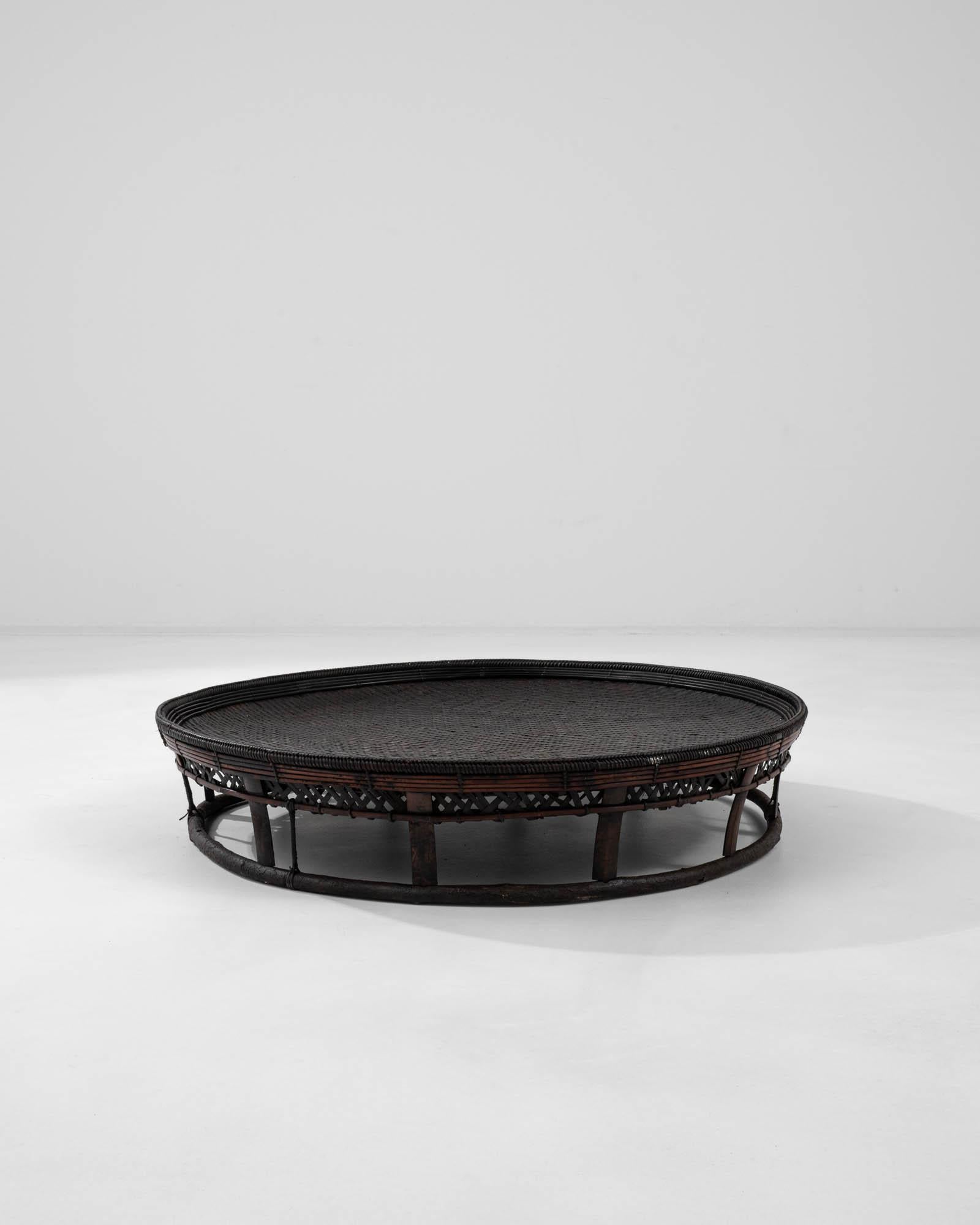 20th Century Vintage Asian Wicker Coffee Table  For Sale