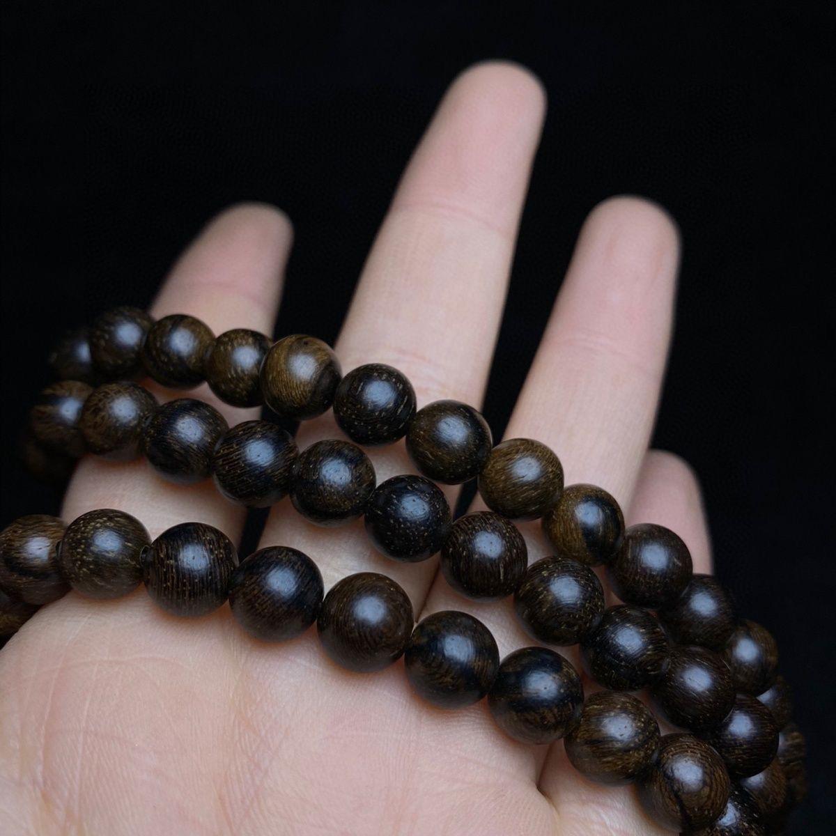 Vintage Asian Wood 108 Beads Necklace with Carving Dragon Buddha Plaque For Sale 6