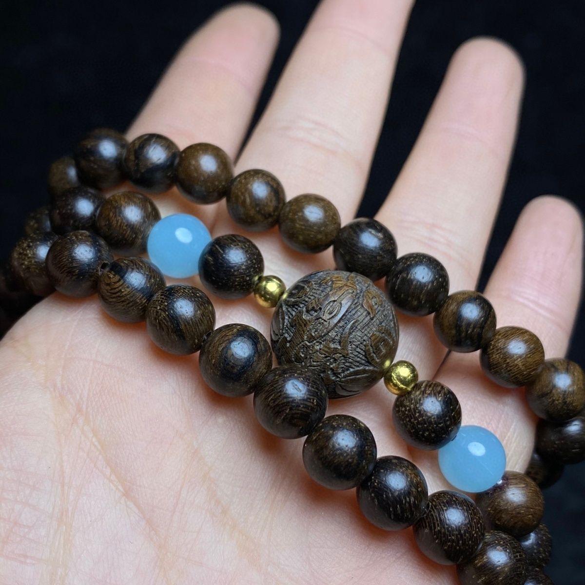 Vintage Asian Wood 108 Beads Necklace with Carving Dragon Buddha Plaque For Sale 4