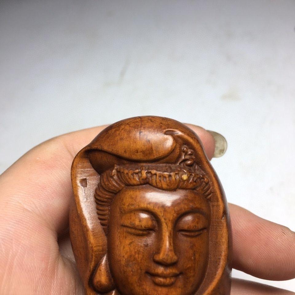 Vintage Asian Wood Carving Guan Yin Buddha Handheld Ornament For Sale 4