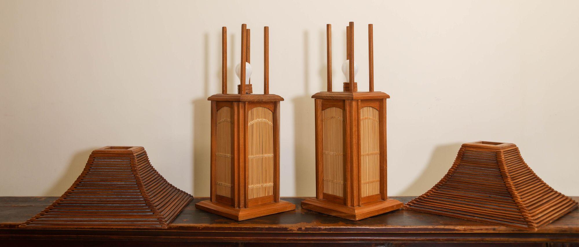 Vintage Asian Wood Table Lamps Handcrafted in Japan For Sale 3