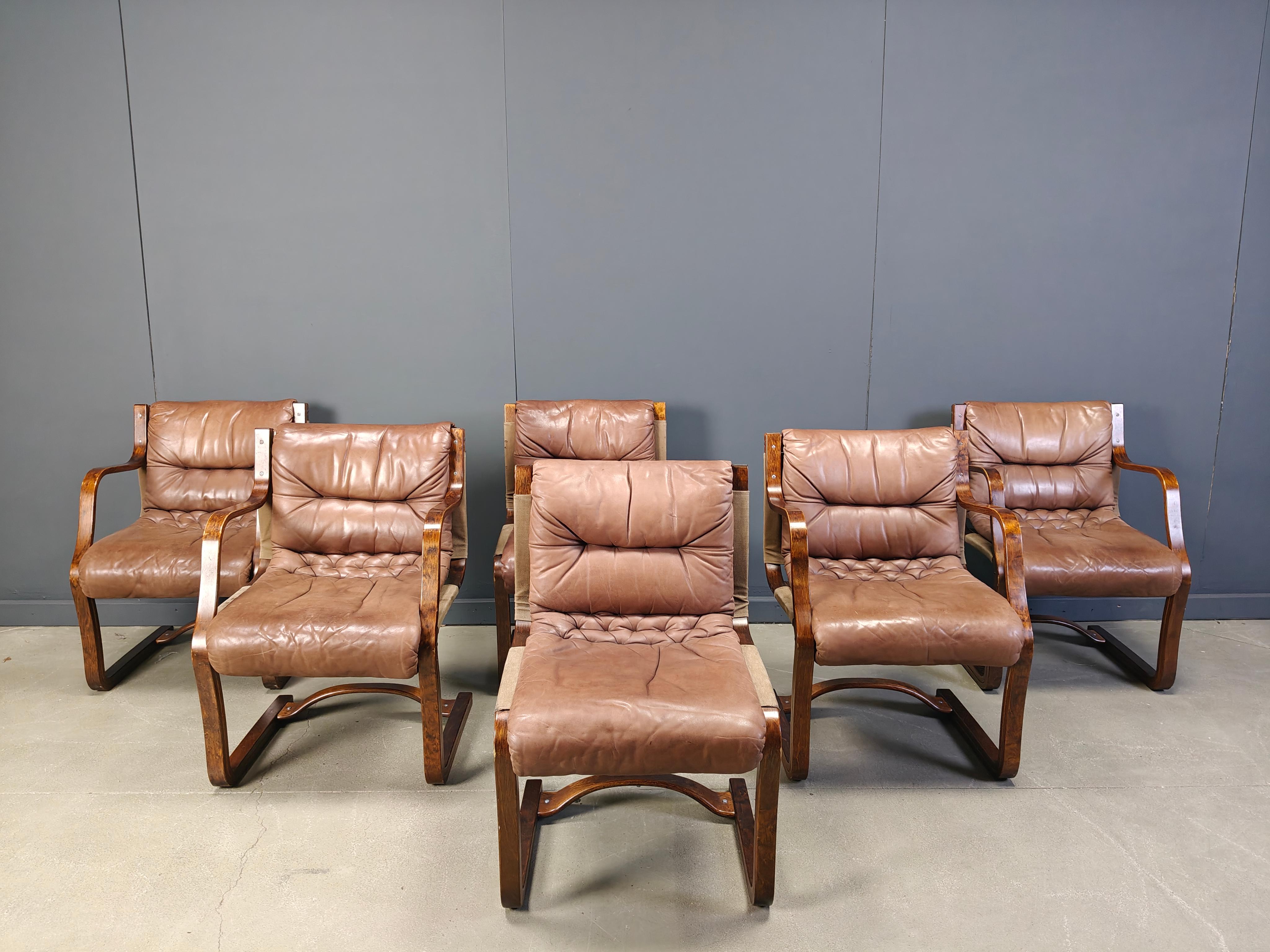 Vintage Asko Pajamies Finlandia Sedie in pelle e compensato, set di 6 - Anni '70 in vendita 4