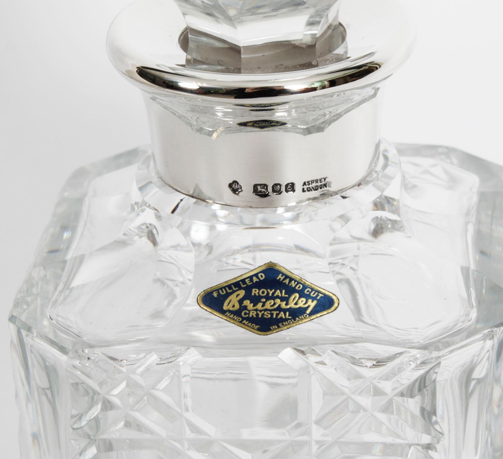 Decantador vintage Asprey & Co de cristal tallado montado en plata de ley Siglo XX Plata esterlina en venta