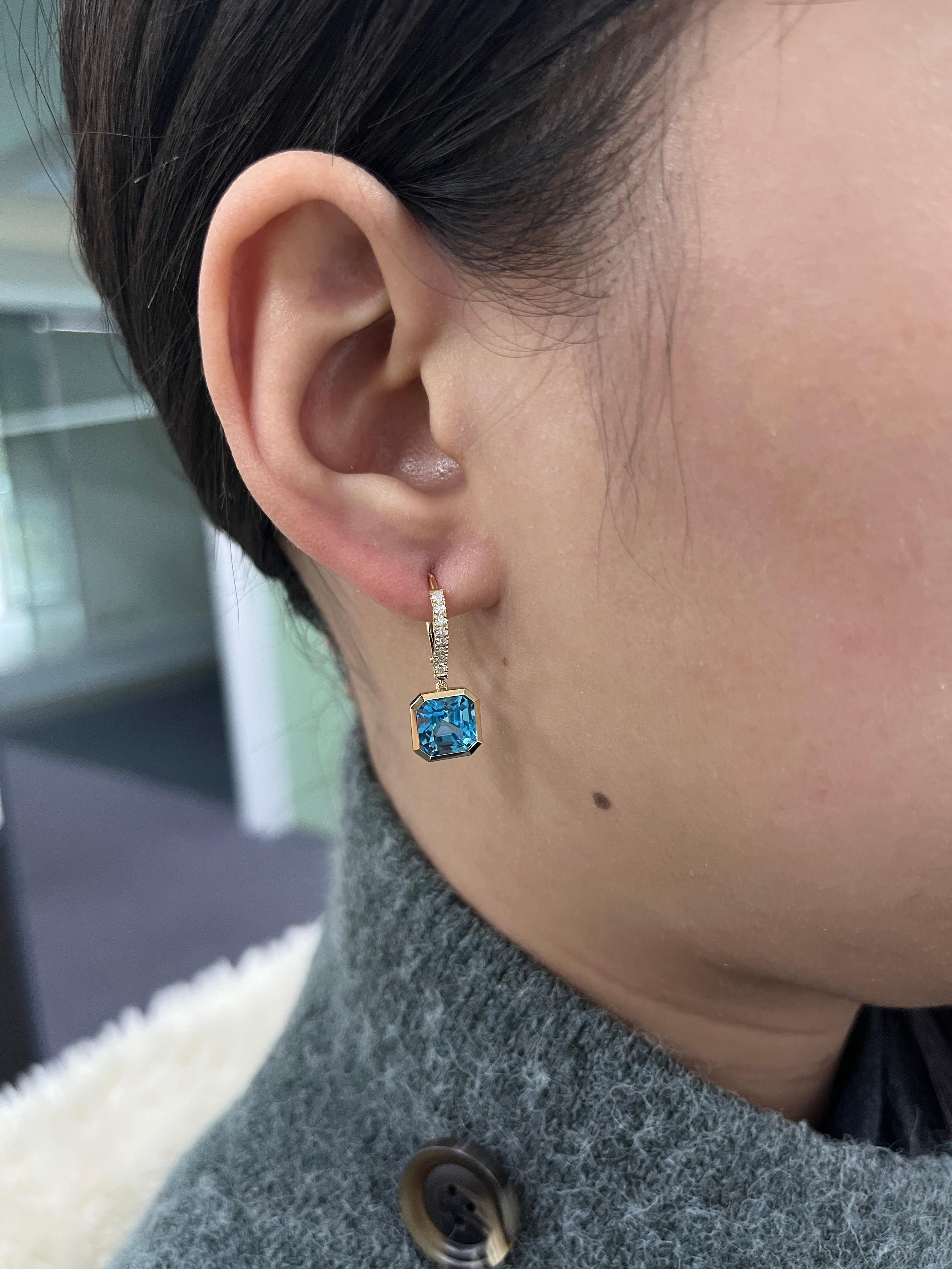 Women's Vintage Asscher-cut 7.15Ct Blue Topaz Diamond Earrings in 14 Karat Gold