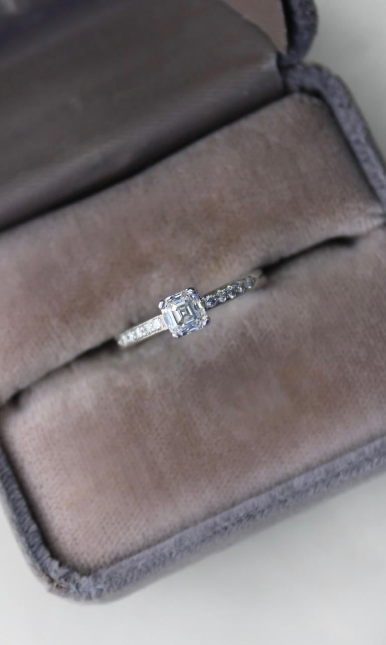 Vintage Asscher Cut Diamond Platinum Engagement Ring 'GIA' In Good Condition For Sale In NEW ORLEANS, LA
