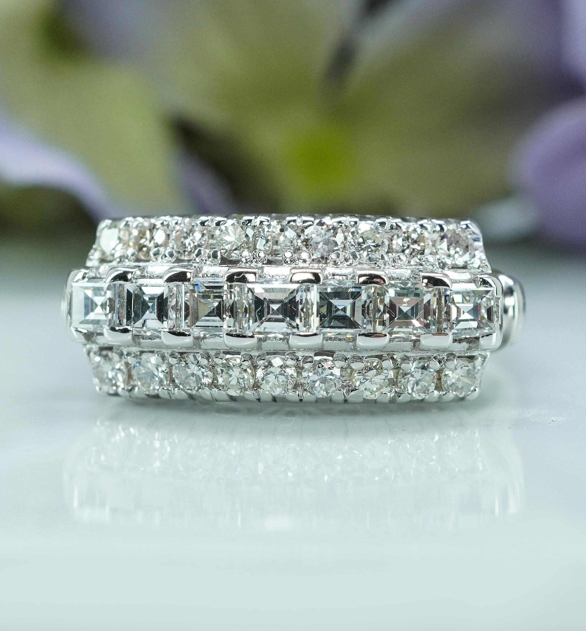  Vintage Asscher Round Diamond Ring Band Platinum Estate Jewelry 

This fascinating designer looking piece is crafted in luxurious platinum 800 with fine diamonds. Featured are scintillating asscher and round cut diamonds that are estimated to be