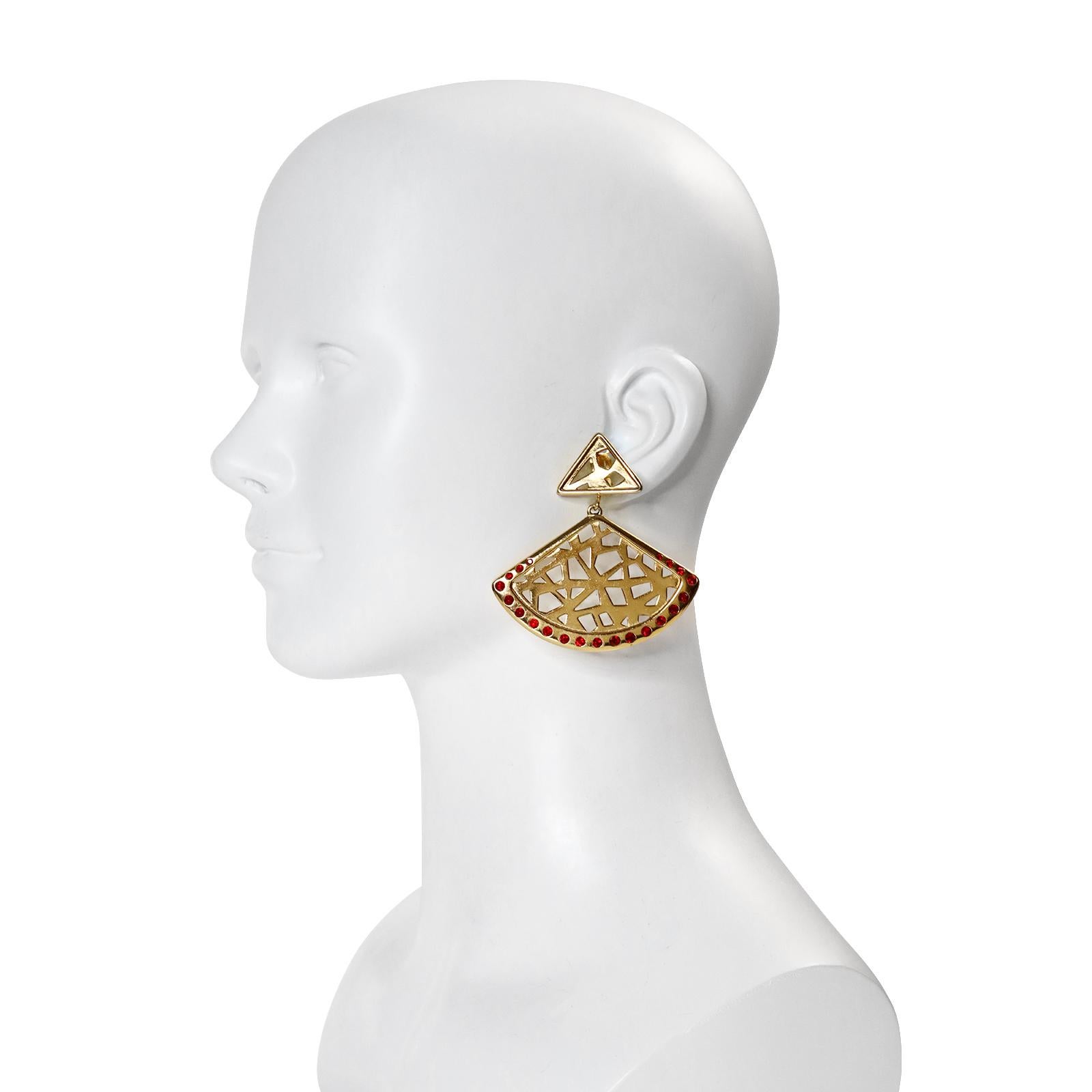 Vintage Atalante Gold Tone with Red Crystal Fan Earings, Circa 1980s In Good Condition For Sale In New York, NY