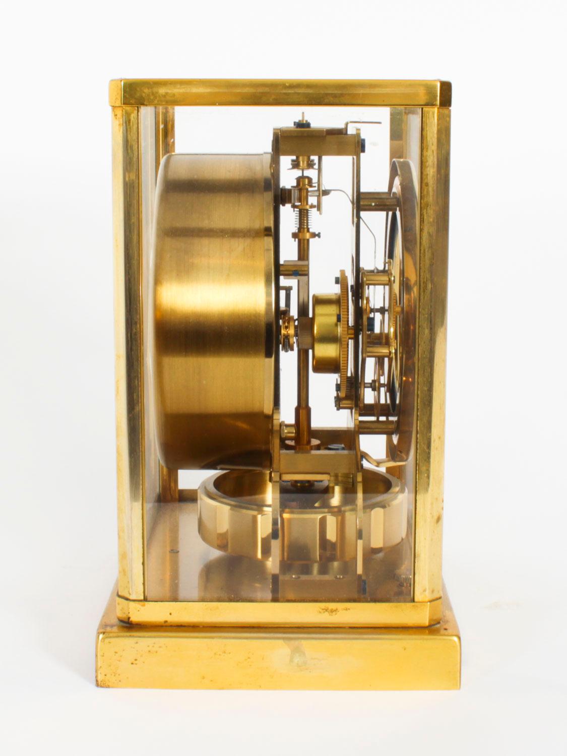 Pendule de cheminée Atmos Jaeger le Coultre du 20ème siècle Bon état - En vente à London, GB