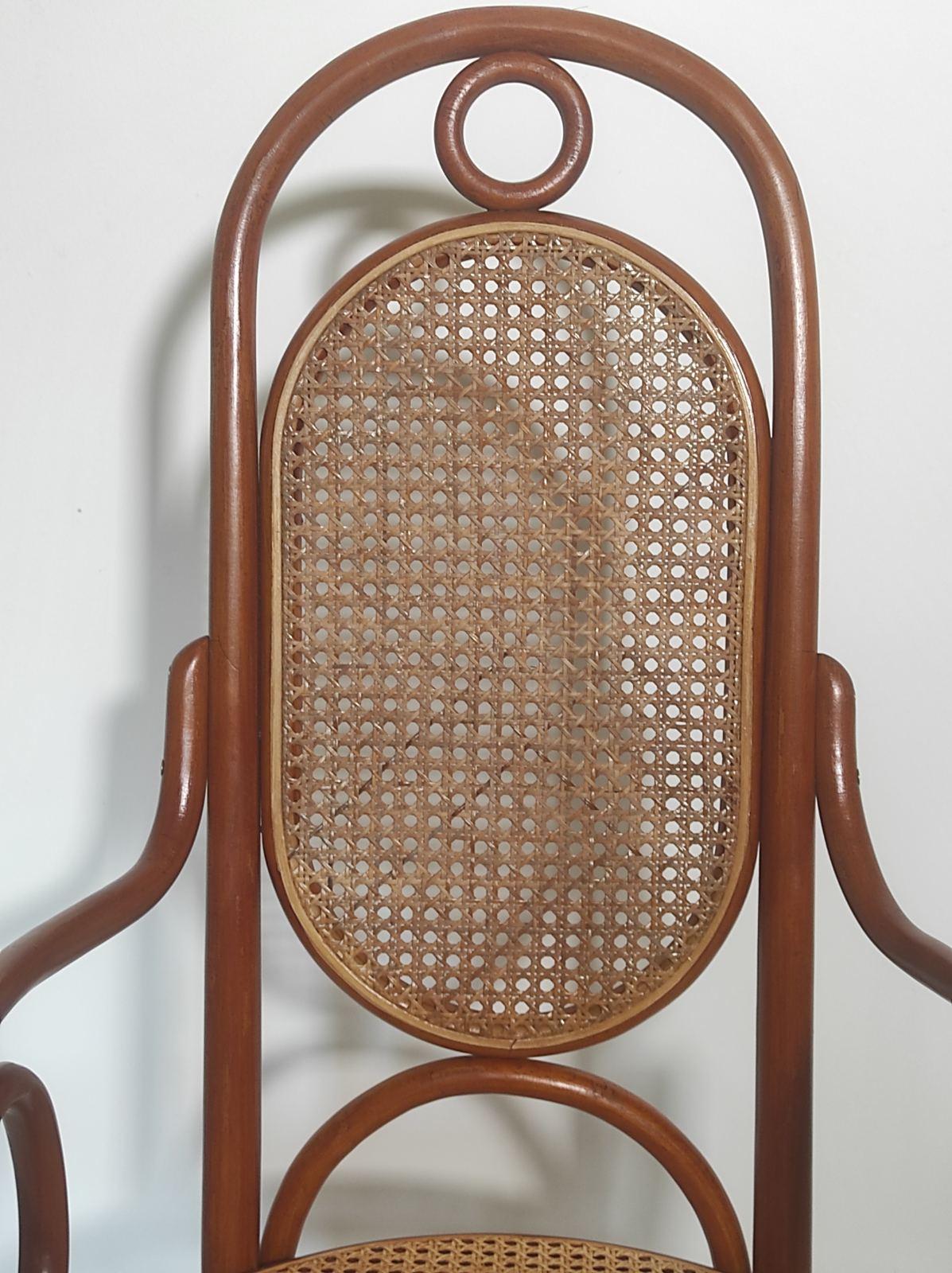 Vintage Attributed to Thonet No 17 Chair 1970s In Good Condition For Sale In Čelinac, BA