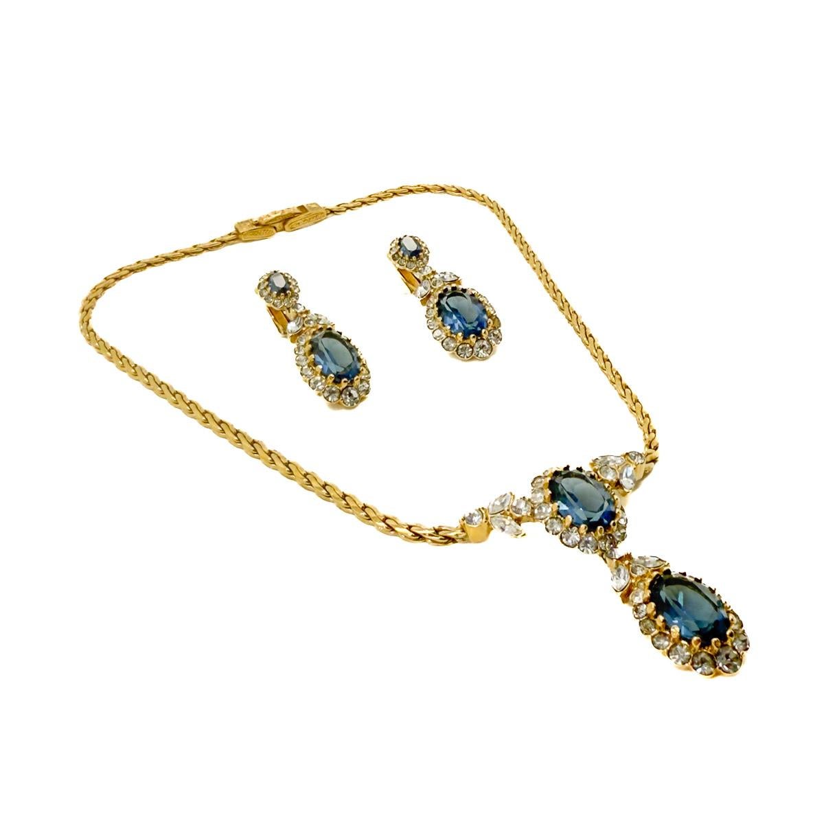 De las mujeres Conjunto vintage de collar y pendientes de zafiro Attwood & Sawyer en venta