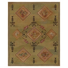 Vintage Aubusson Flachgewebeteppich mit beige-grünen Blumenmedaillons, von Rug&Kilim