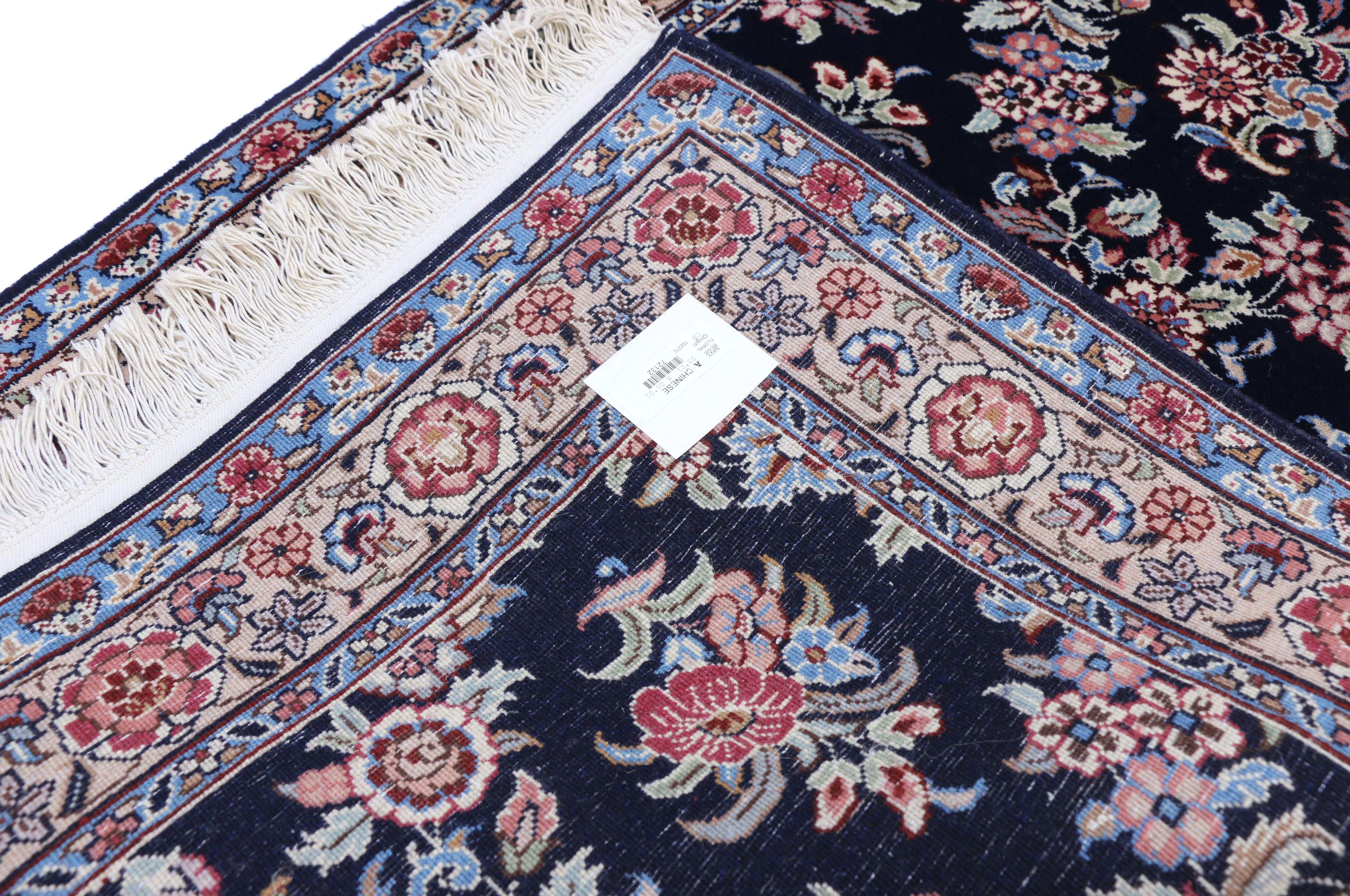Vintage Aubusson Garden Trellis Chinese Accent Rug with English Country Style In Good Condition For Sale In Dallas, TX